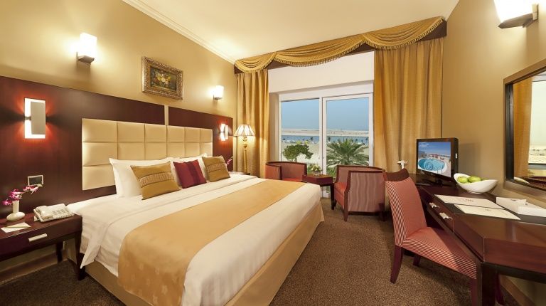 Ewa Hotel Dubai Luaran gambar